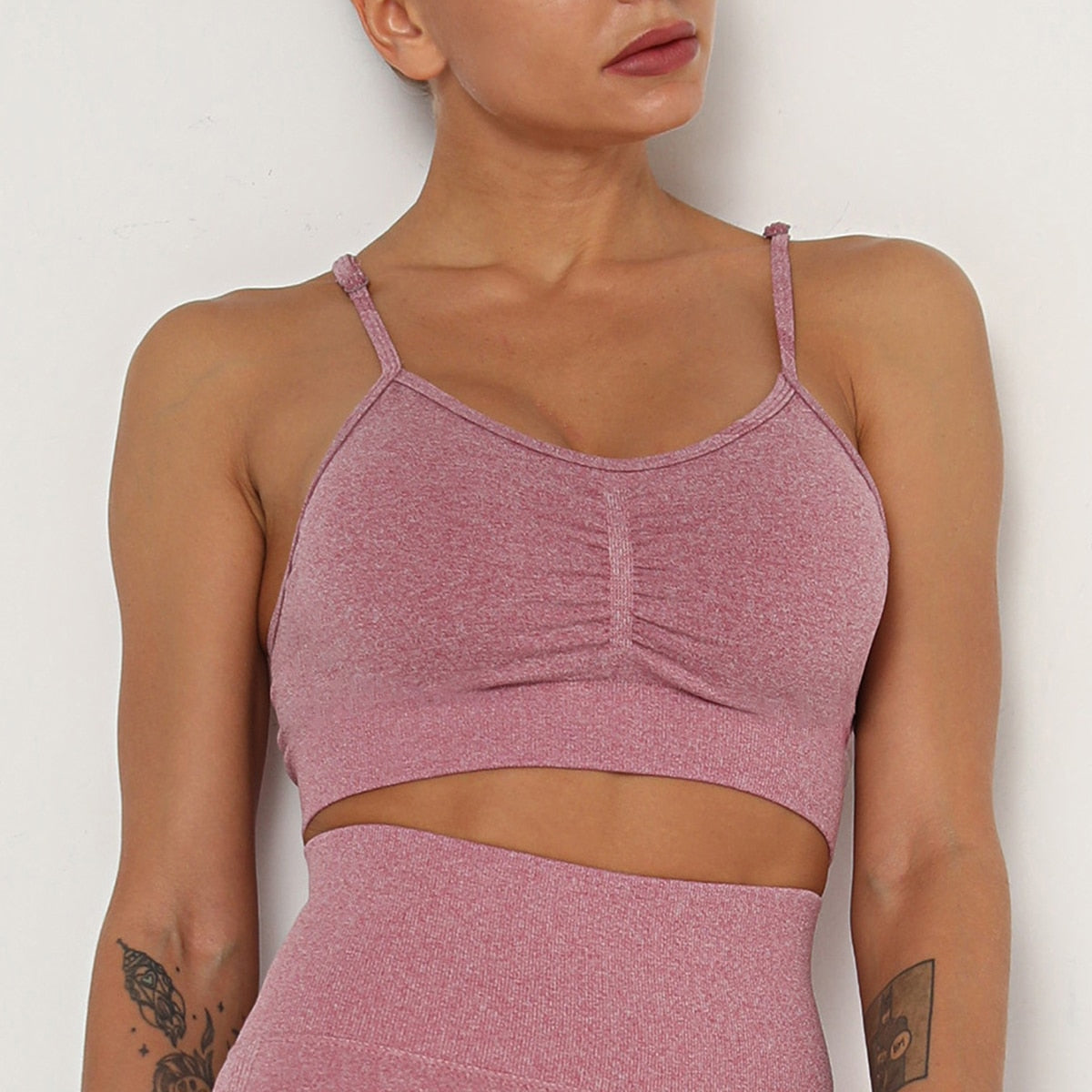 Sutiã esportivo feminino de secagem rápida elástico acolchoado acolchoado à prova de choque sutiã de corrida fitness sutiã push up top cropped respirável