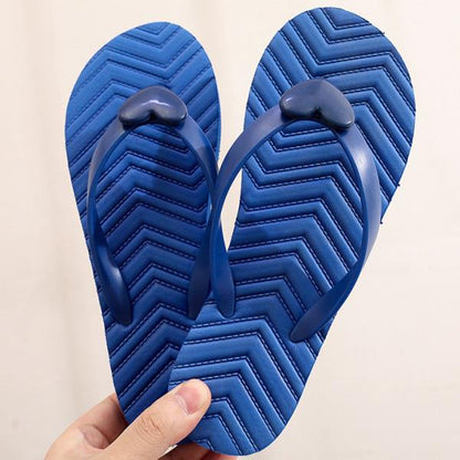 Sapatos femininos chinelos para piscina escorregadores baixos pantofle doces cores borracha chinelos macios praia plana 2022 verão havaiano